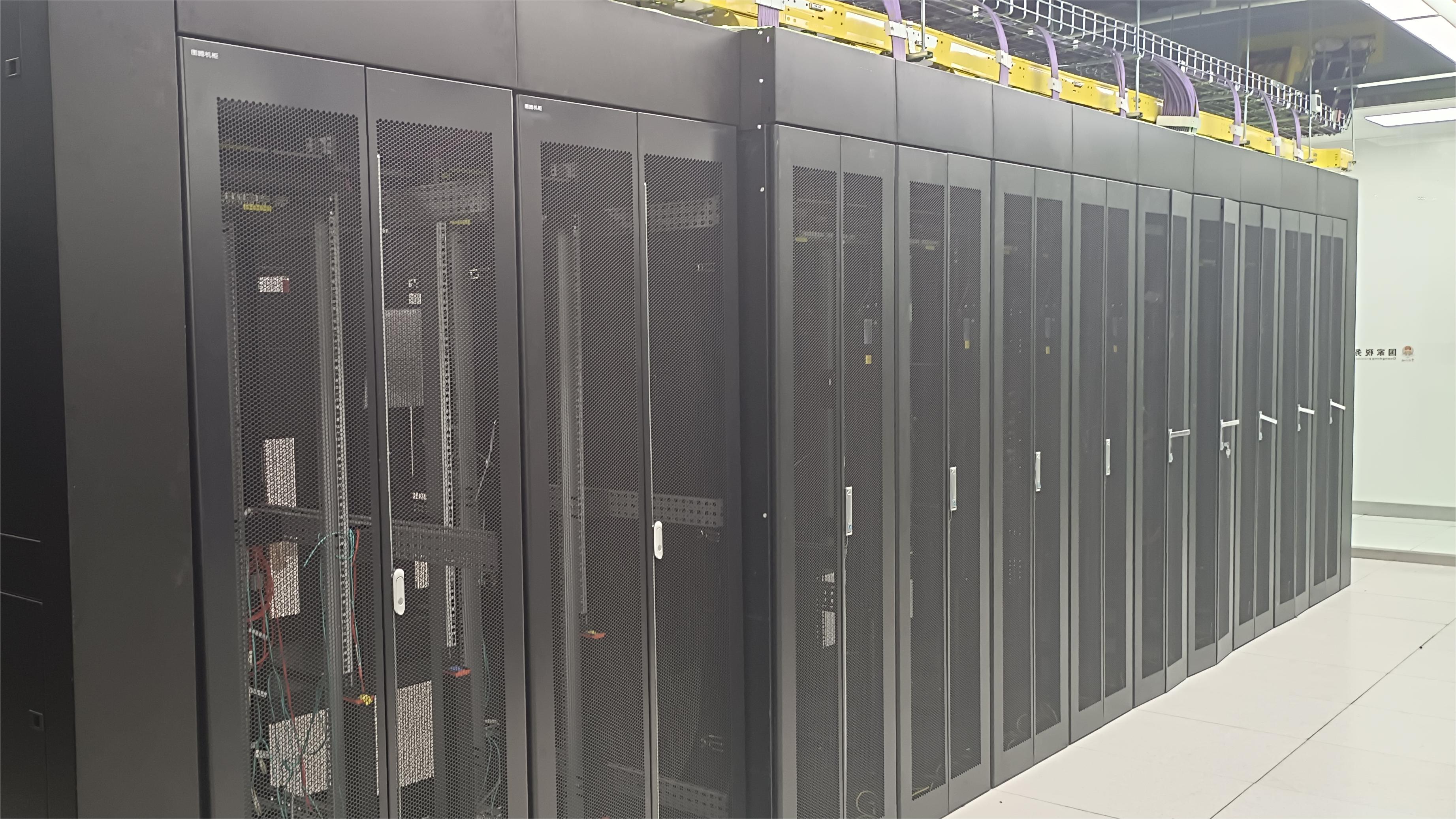 精致森藍冷通道數(shù)據(jù)中心G型機柜參數(shù)說明