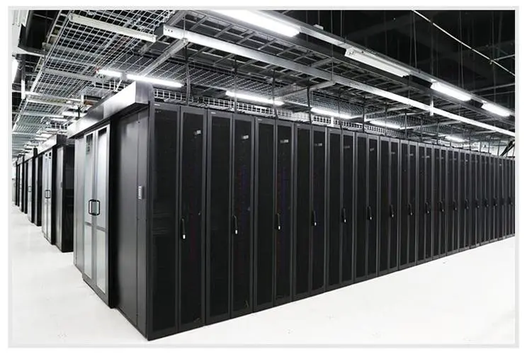 弱電智能化工程中，機(jī)房?jī)?nèi)如何正確的配置機(jī)柜