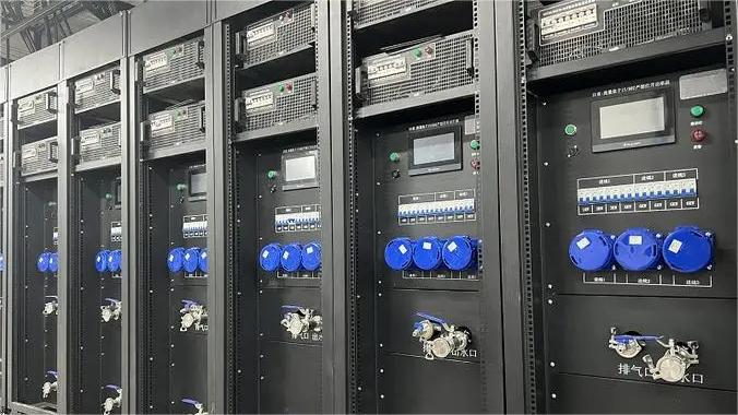 弱電行業(yè)新晉的熱門機(jī)柜單品，帶你認(rèn)識一下液冷機(jī)柜吧