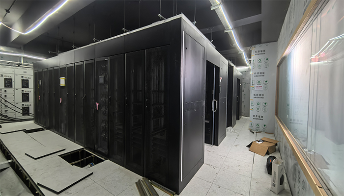 如何選擇可靠的工業(yè)機(jī)柜廠家？五大關(guān)鍵點(diǎn)與精致集團(tuán)20年直供實(shí)踐