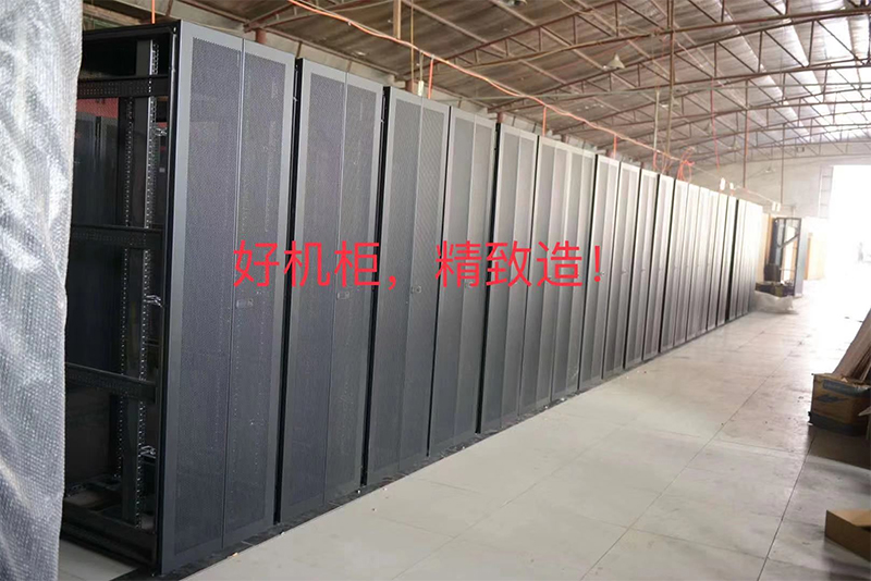 網(wǎng)絡(luò)機(jī)柜批發(fā)